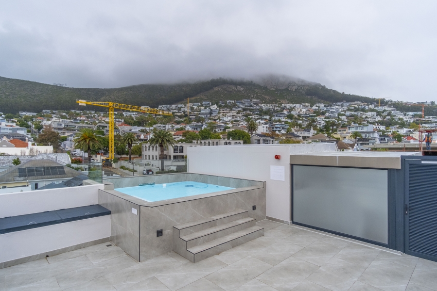 To Let 2 Bedroom Property for Rent in Fresnaye Western Cape